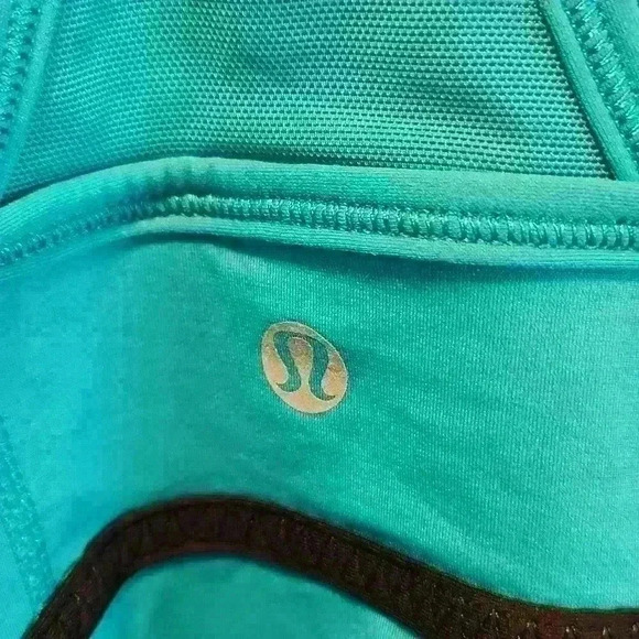 Lululemon tank top turquoise with black band size small - Picture 3 of 3